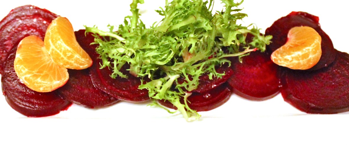 Beet salad with mandarin orange