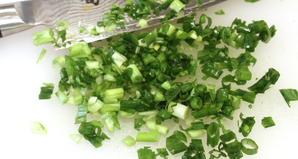 Chopping green onion