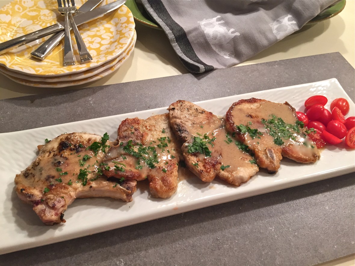 Thin Pork Chops with Buttermilk Gravy